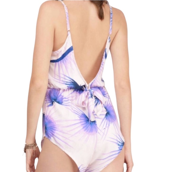 SOMEDAYS LOVIN The Wild One Teddy Sleeveless Adjustable Strap Bodysuit, Small - Picture 3 of 6